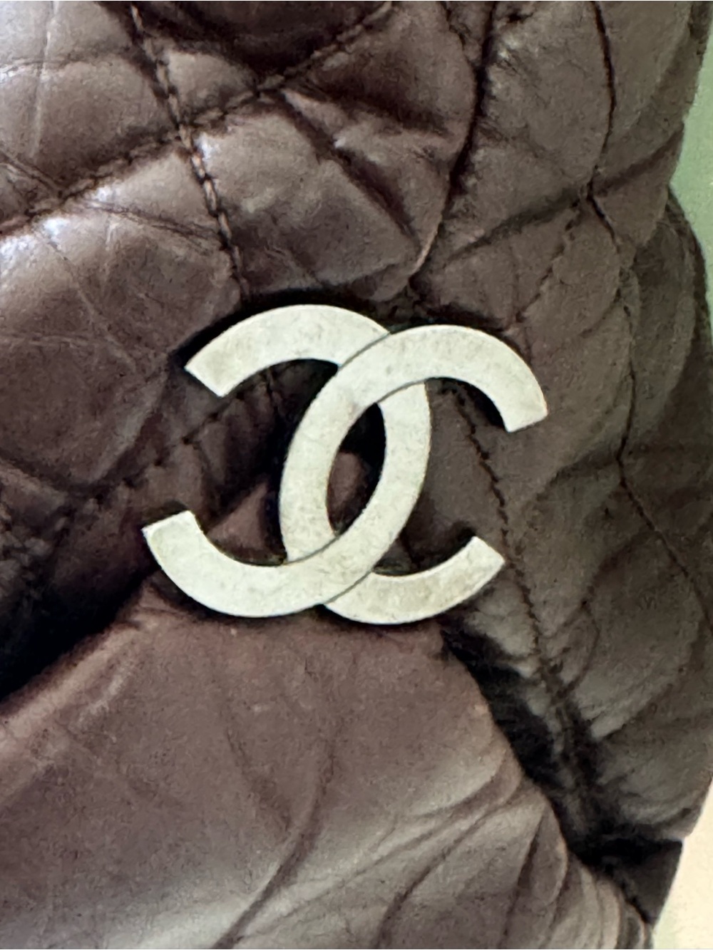 CHANEL Vintage Quilted Leather XL Tote Deep Plum Slouchy Shoulder Bag - Picture 4 of 14